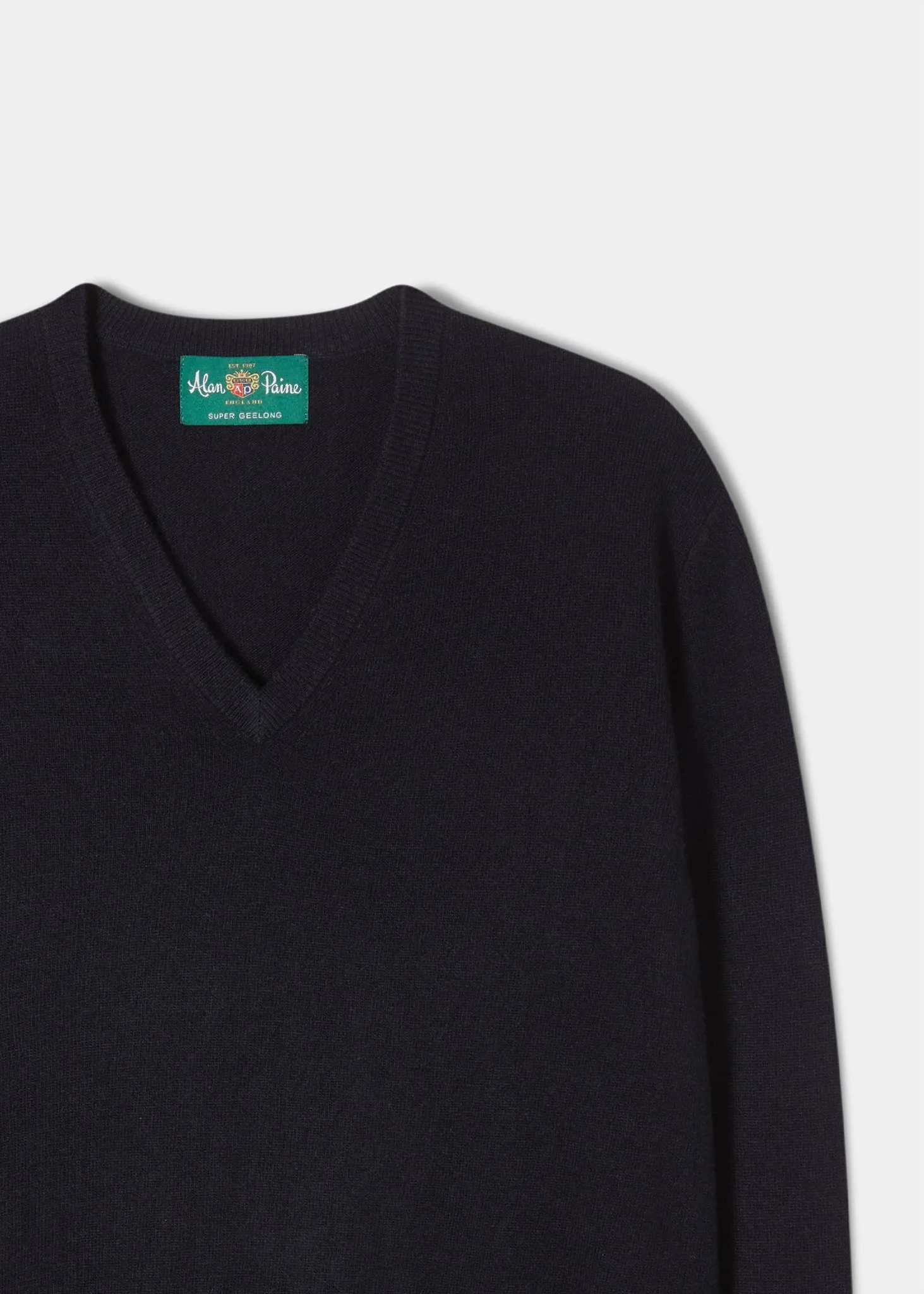 Albury Geelong Wool Jumper in Dark Navy - Regular Fit