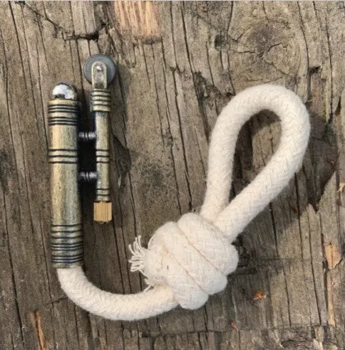 Bushcraft Rope Lighter - 2 Ropes and Extra Flint Included