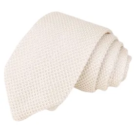 Classy Men Solid White Knitted Tie