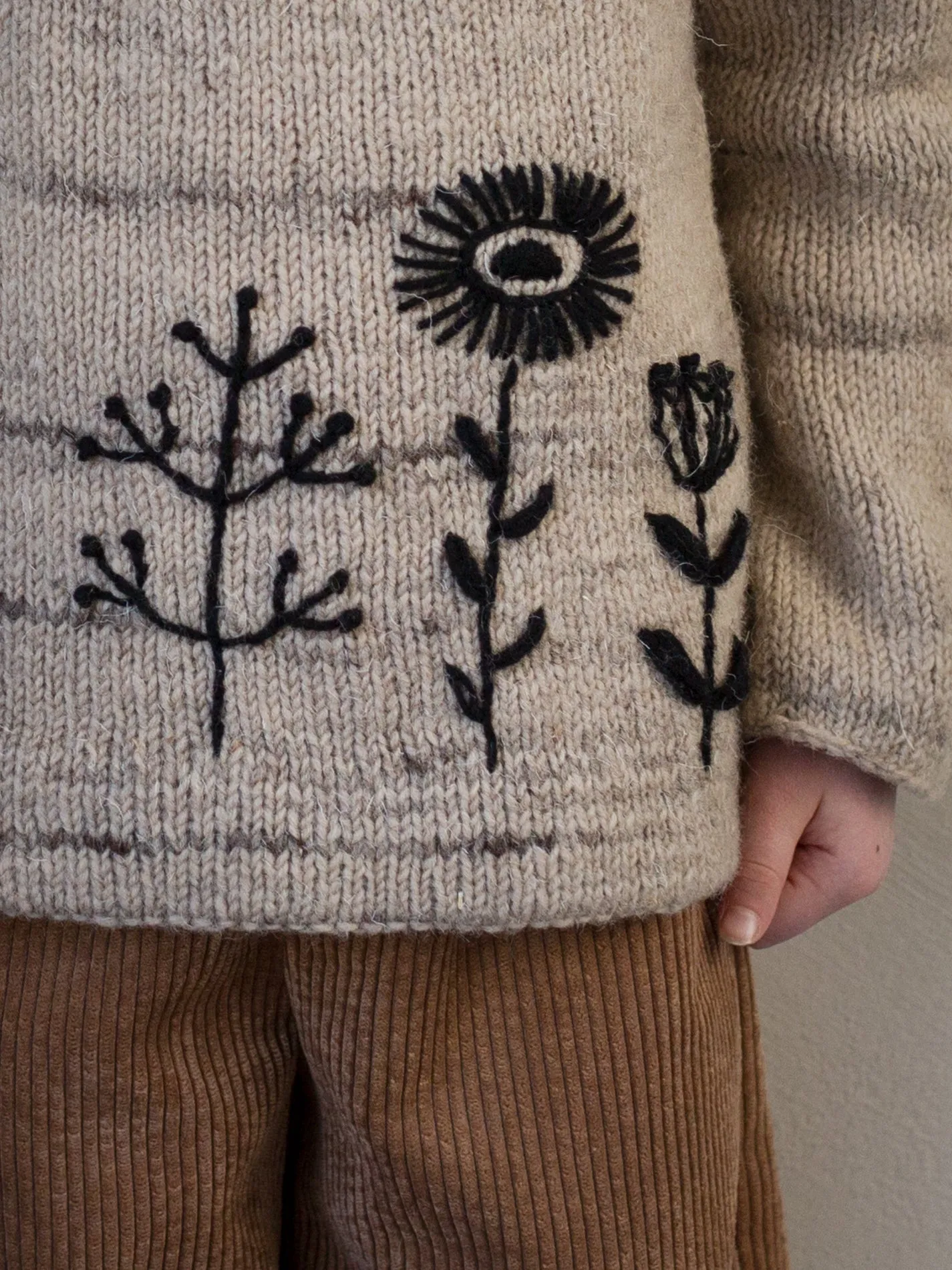 Embroidery on Knits (Judit Gummlich)