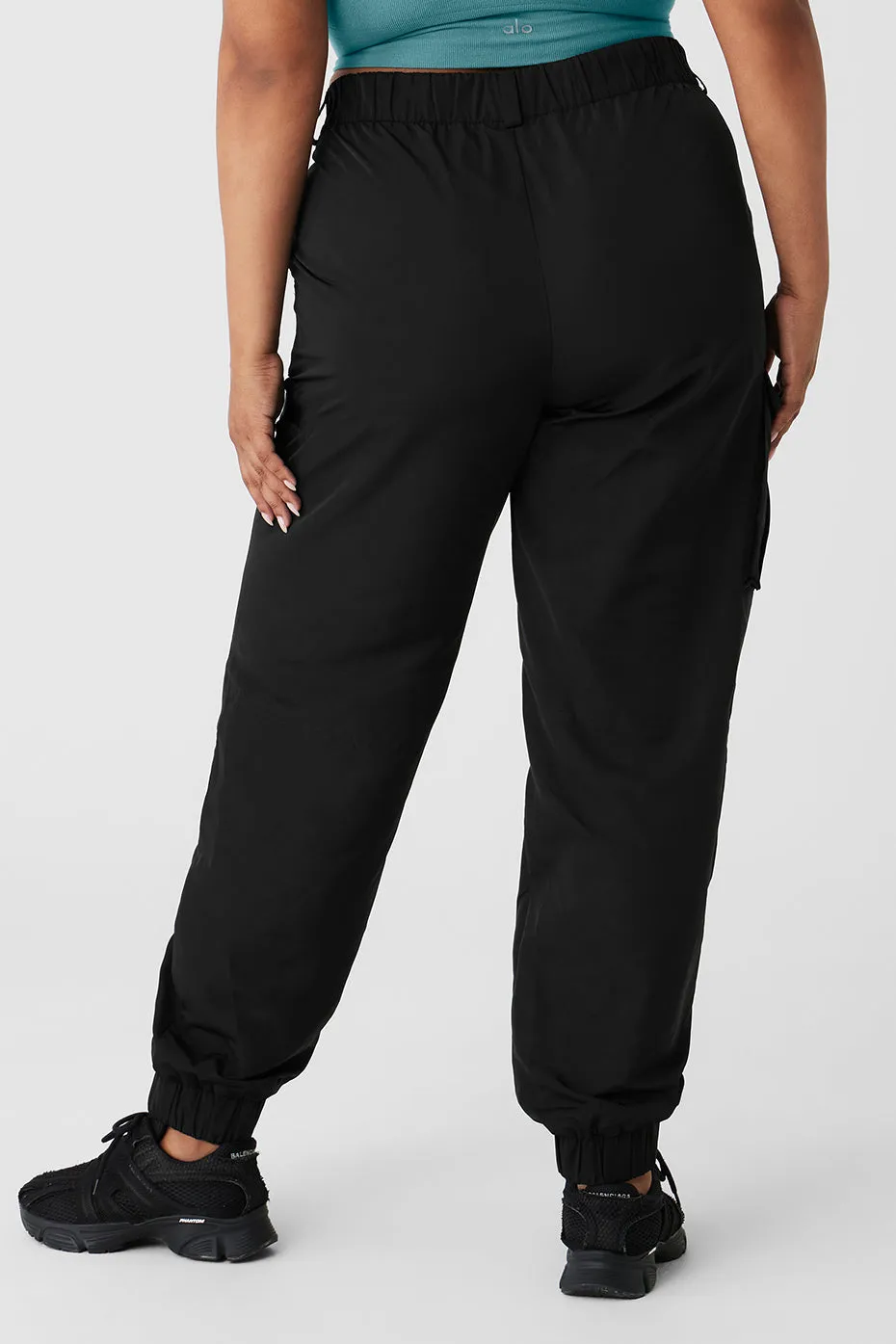 High-Waist Break Line Jogger - Black