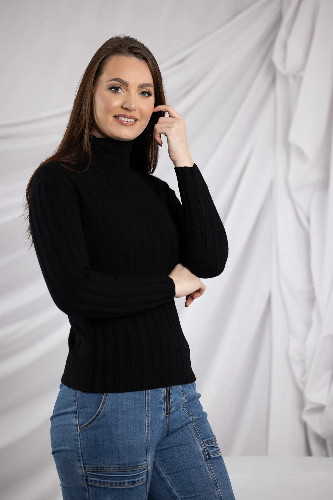 Knit Pleated High Neck Skivvy