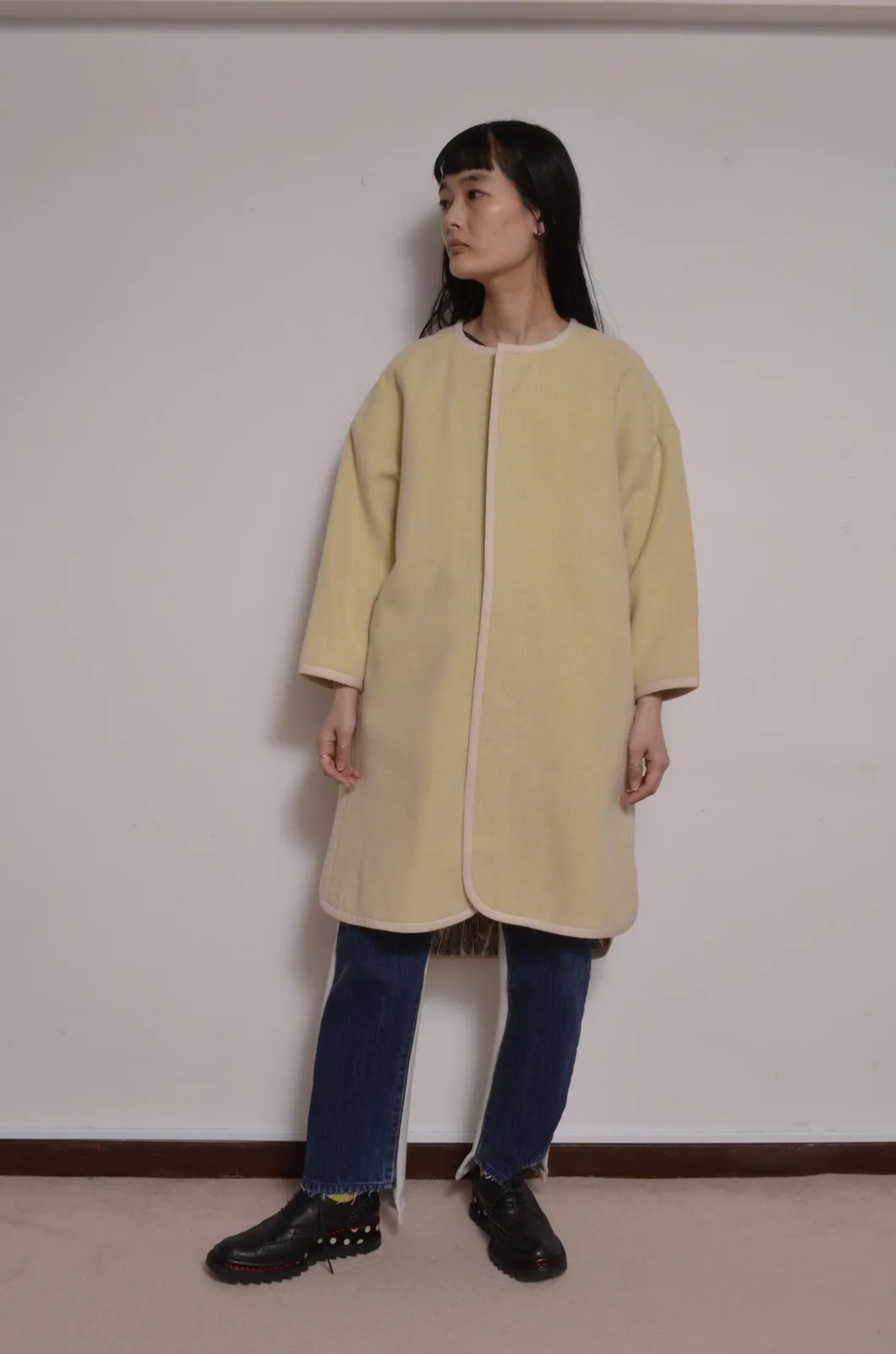 WOOL MOSSA FLAPS COAT/YELLOW_02